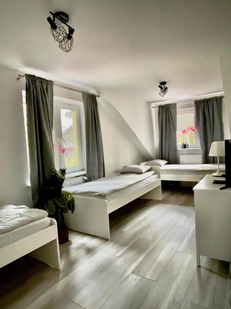 Hotel Ostoya Roztocze Szczebrzeszyn Exterior foto